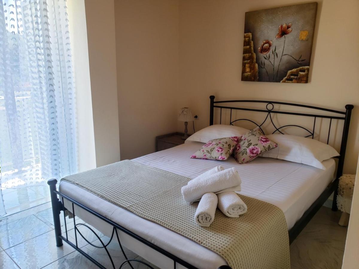 Malibu Studios & Apartments ラッシ エクステリア 写真